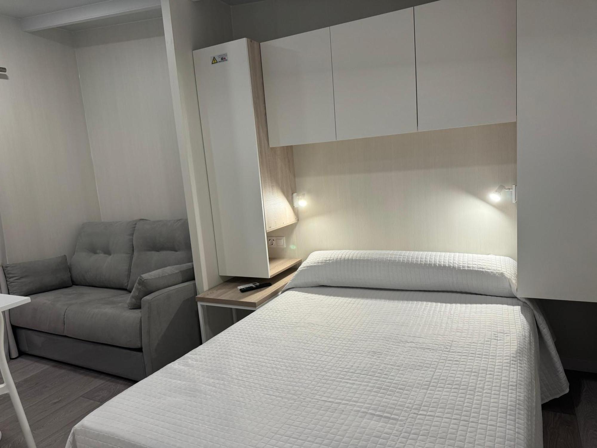 Complejo Hostelero La Fuente 福尔图纳 外观 照片