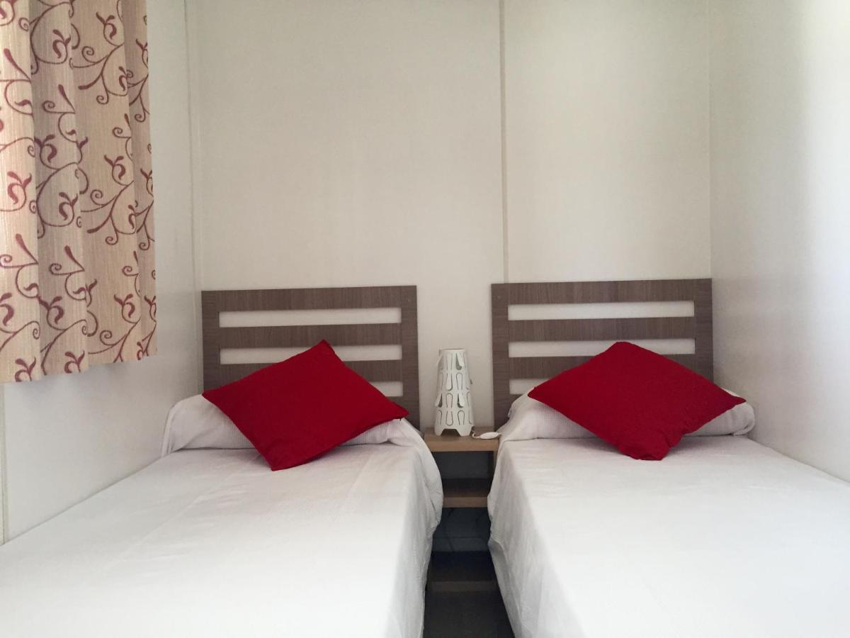 Complejo Hostelero La Fuente 福尔图纳 外观 照片